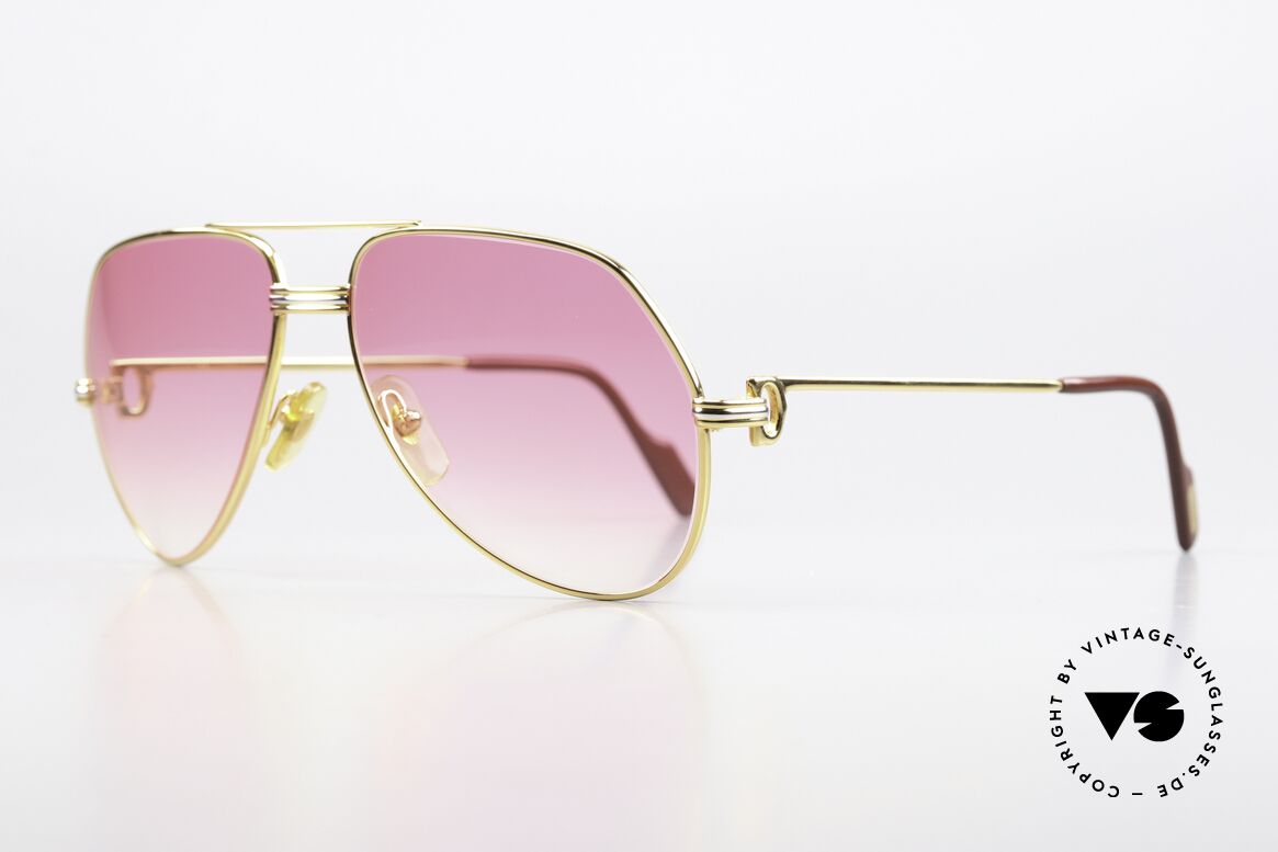 Cartier Vendome LC - M Aviator Shades Pink Gradient, here, Louis Cartier Decor in a MEDIUM size 59-16, 140, Made for Men and Women