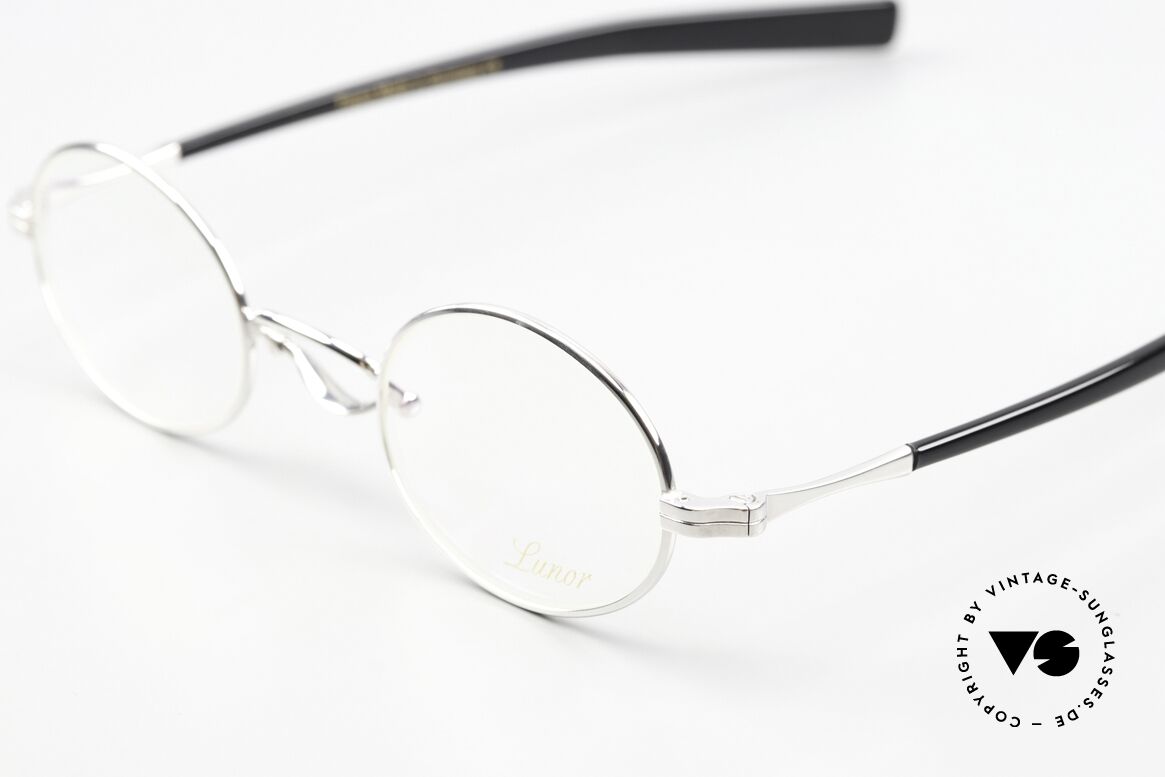 Lunor Swing A 33 Oval Asian Version Smaller Bridge, swing bridge = homage to the antique glasses from 1900, Made for Men and Women
