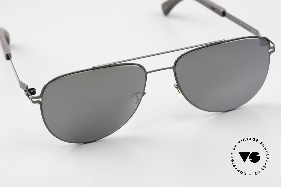 Mykita Mylon Leaf Light Mirrored Sun Lenses, unworn model from 2016, with MYKITA case, Made for Men and Women Mykita Mylon Leaf Light Mirrored Sun Lenses, unworn model from 2016, with MYKITA case, Made for Men and Women