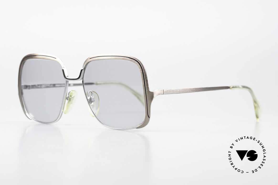 Neostyle Boutique 345 German 70's Craftsmanship, incredible top-quality; 1970's made in Germany, Made for Men and Women