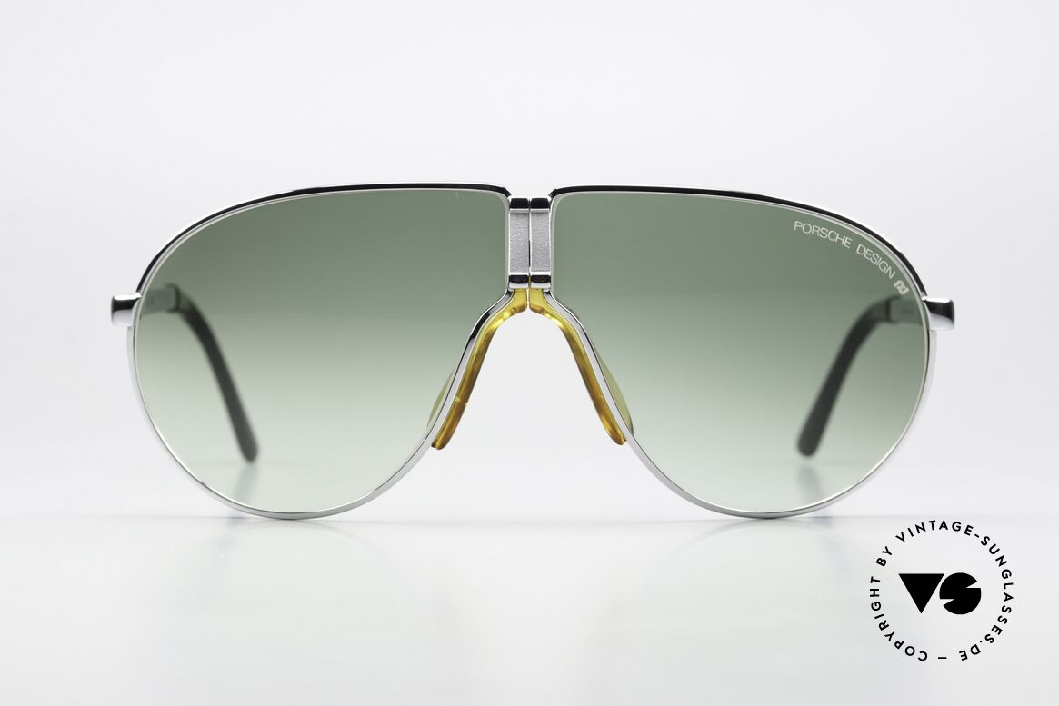 Porsche 5622 Rare Folding Sunglasses 80's, silver foldable metal frame + green sun lenses; a classic!, Made for Men