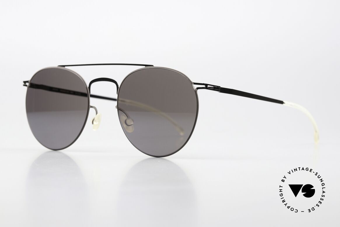 Mykita Pepe Light Mirrored Sun Lenses, col. 235: Shiny Graphite/Mole Grey Dark Purple Flash, Made for Men and Women