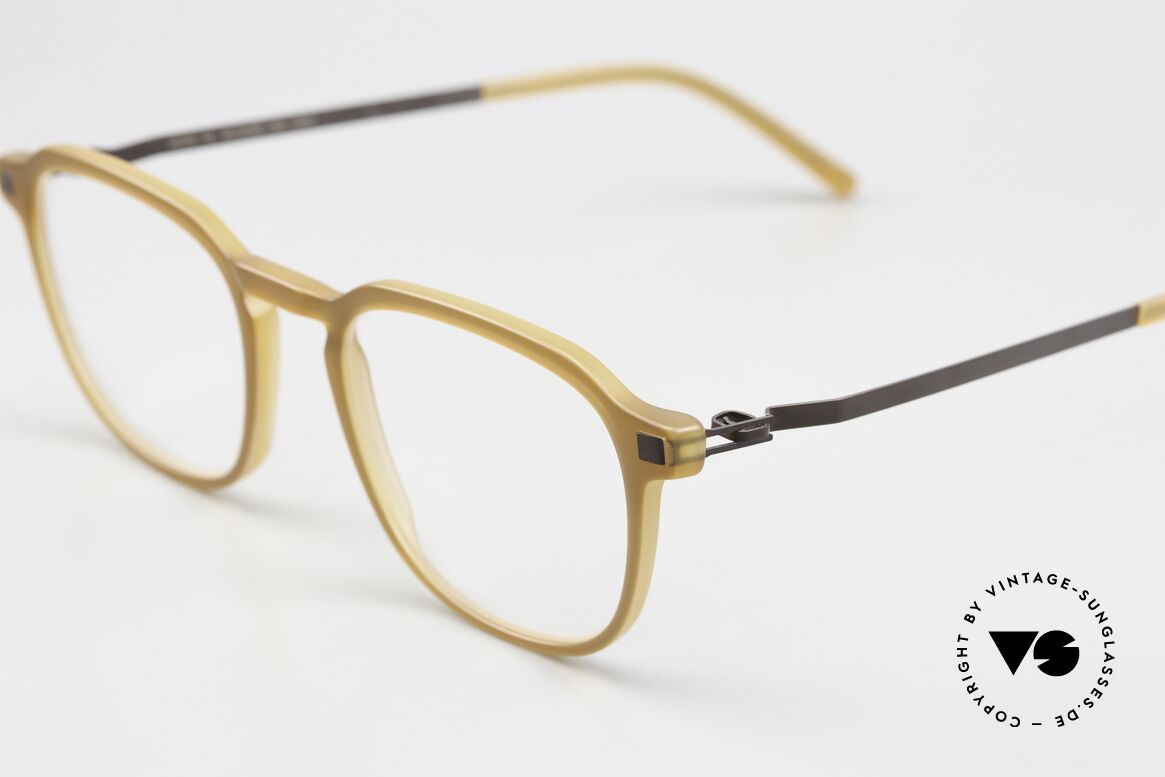 Mykita Pal Classic Eyewear Panto Style, really timeless color code 809 in "Matte Brown Mocca", Made for Men and Women