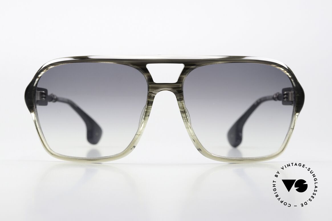 Chrome Hearts Box Lunch Company History From 2002, striking luxury shades; aviator style, UNWORN, Made for Men and Women Chrome Hearts Box Lunch Company History From 2002, striking luxury shades; aviator style, UNWORN, Made for Men and Women