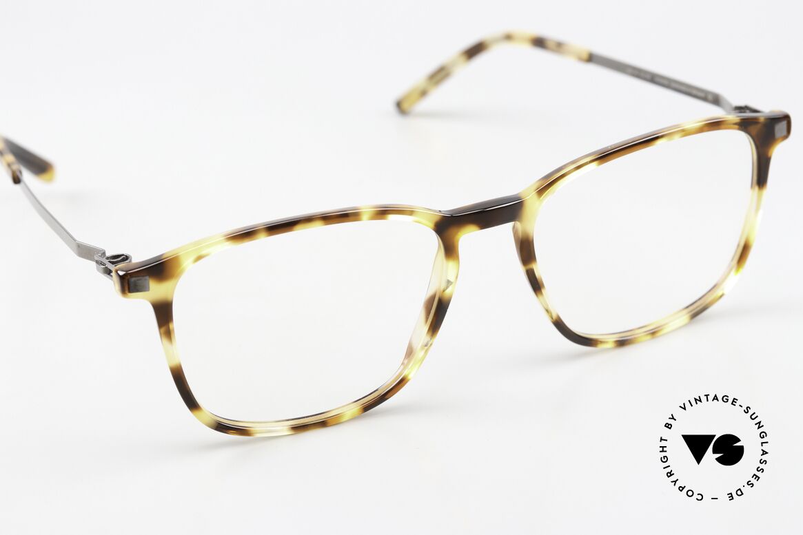 Mykita Tuktu Cocoa Sprinkles / Graphite, unworn model comes with an original case by MYKITA, Made for Men and Women Mykita Tuktu Cocoa Sprinkles / Graphite, unworn model comes with an original case by MYKITA, Made for Men and Women