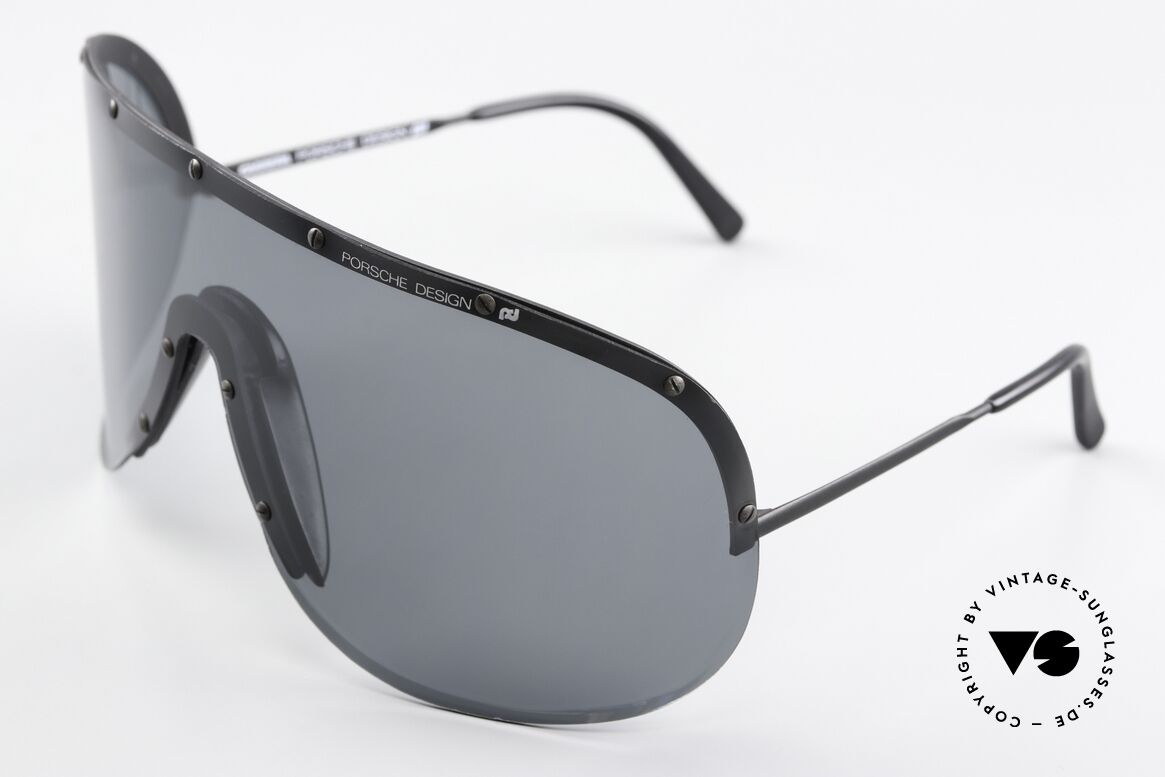 Porsche 5620 Yoko Ono Shades Black 1981, thus, worldwide well-known as original 'Yoko Ono shades', Made for Men and Women