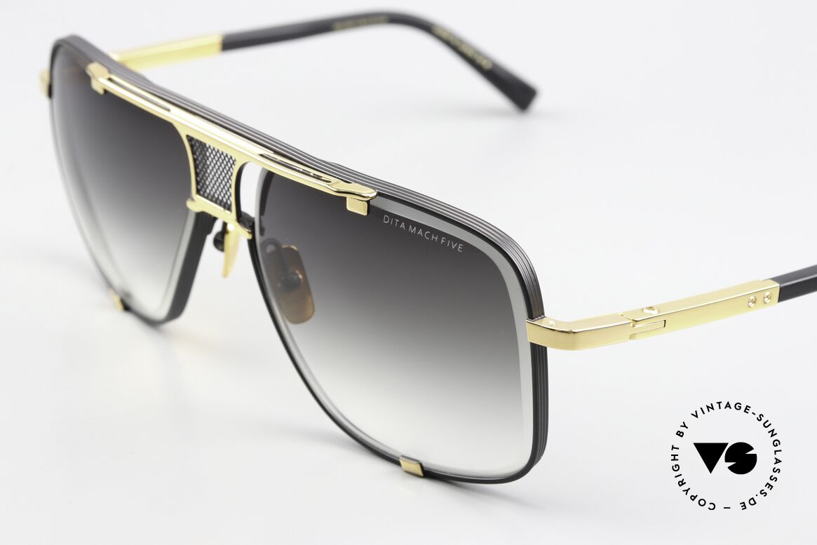 DITA Mach Five Titanium Shades X Large, the perfect fashion accessory for fast cars and boats, Made for Men