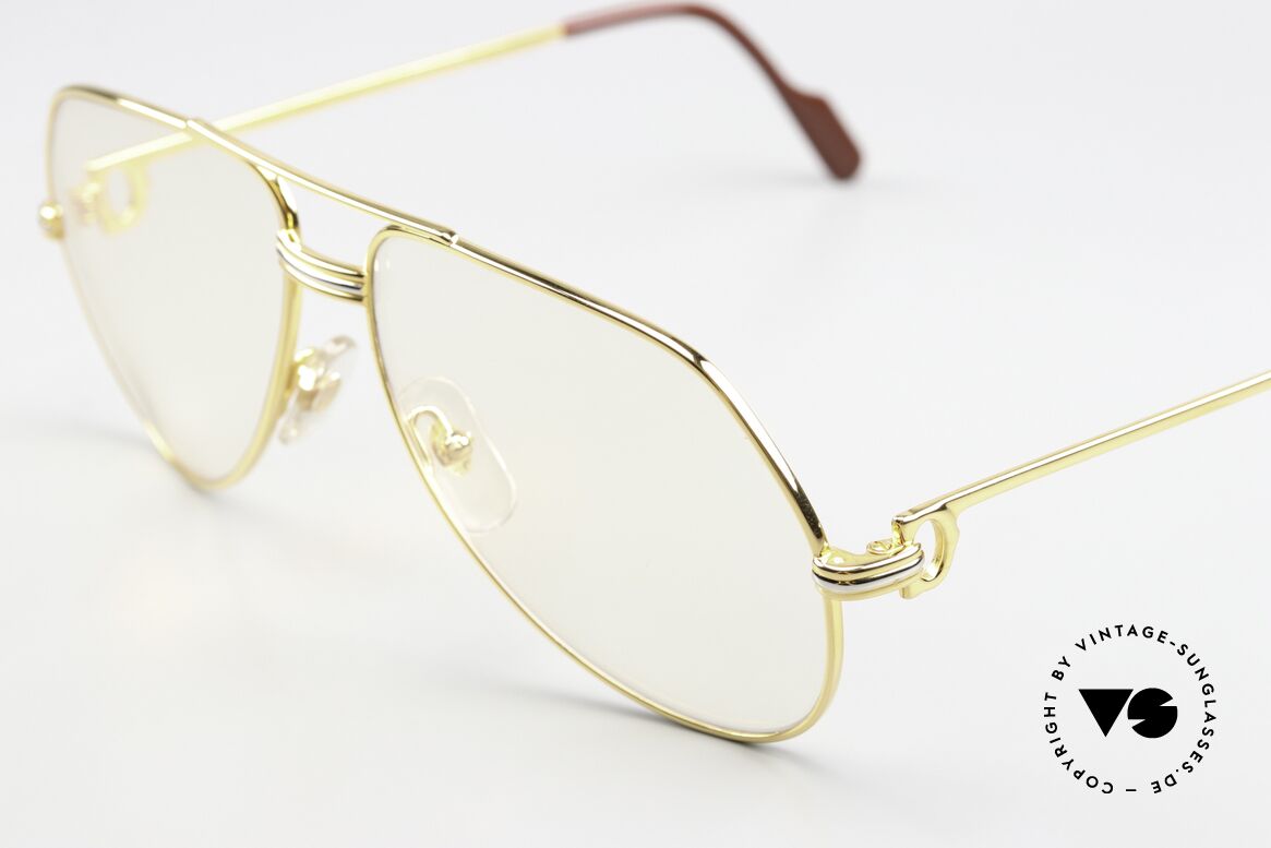 Cartier Vendome LC - M Changeable Cartier Lenses, the lenses are darker in the sun and lighter in the shade, Made for Men and Women