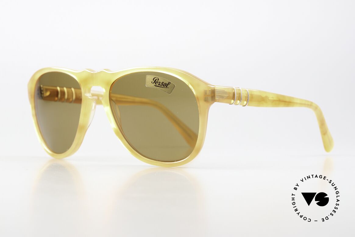 Persol 649/3 Ratti Sport Steve McQueen Vintage Glasses, model 649 = Persol's most famous model, ever!, Made for Men and Women Persol 649/3 Ratti Sport Steve McQueen Vintage Glasses, model 649 = Persol's most famous model, ever!, Made for Men and Women