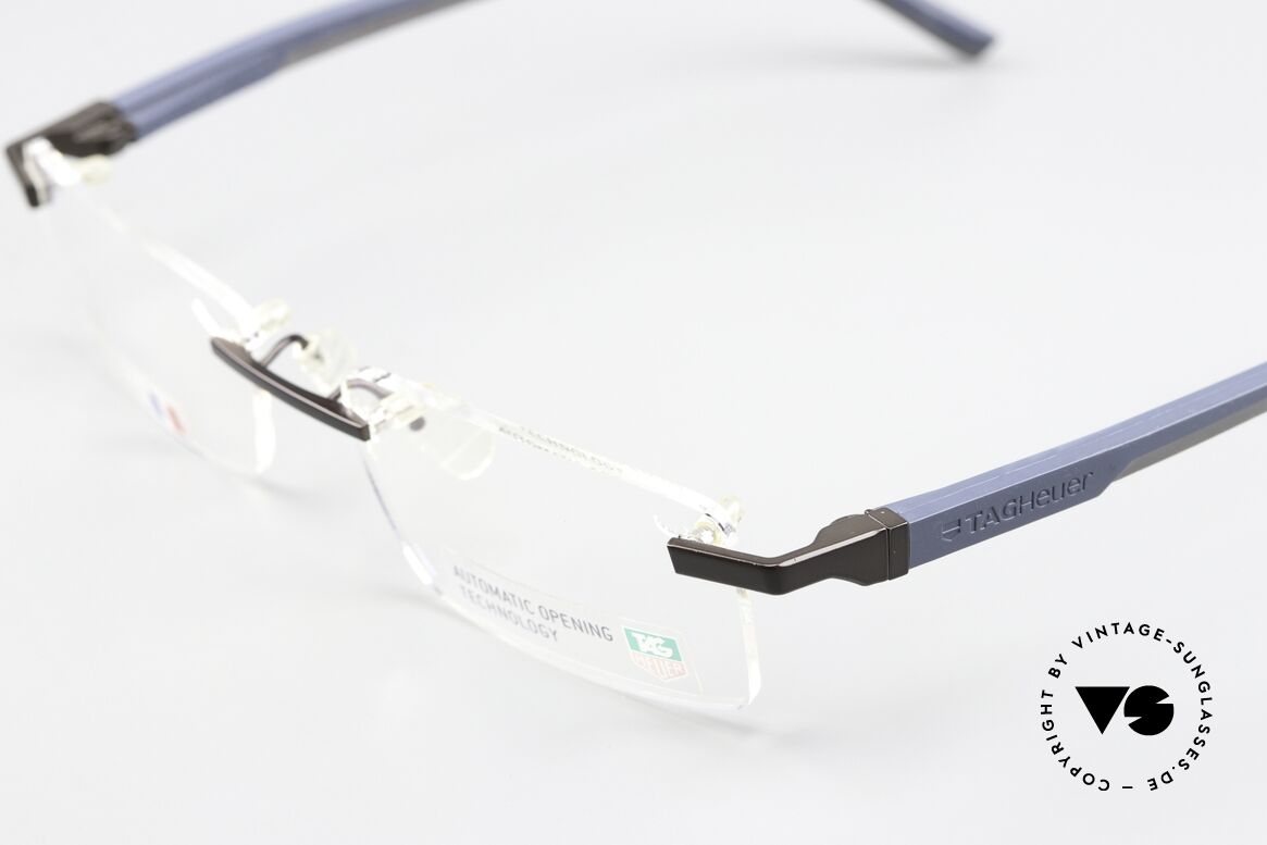 Tag Heuer 0842 Automatic Auto Opening Technology, and the straight temples are covered with elastomer, Made for Men