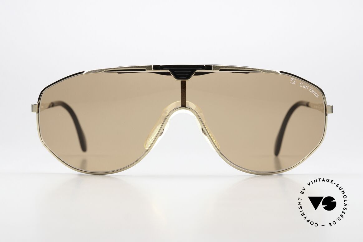 Zeiss 9937 Rare Panorama 80's Shades, only one big single sun lens for a panorama view, Made for Men Zeiss 9937 Rare Panorama 80's Shades, only one big single sun lens for a panorama view, Made for Men