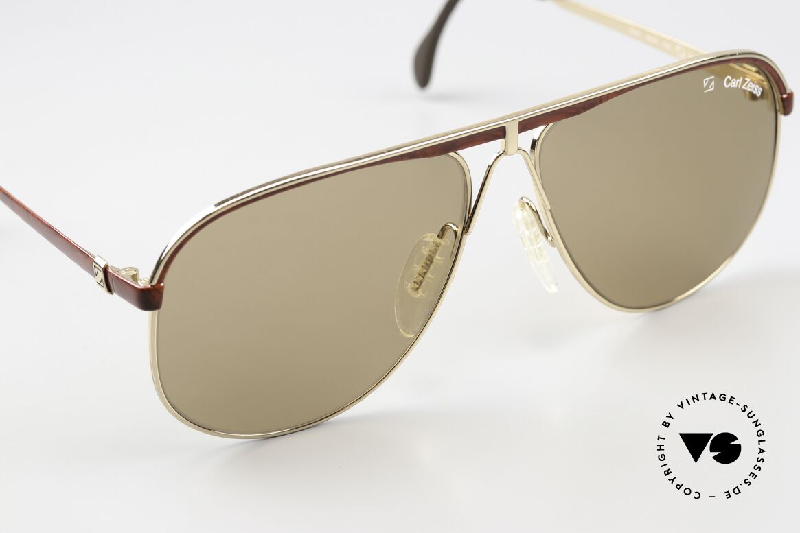 Zeiss 9291 West Germany Frame 1981, NEVER worn (like all our vintage shades from the 80's), Made for Men