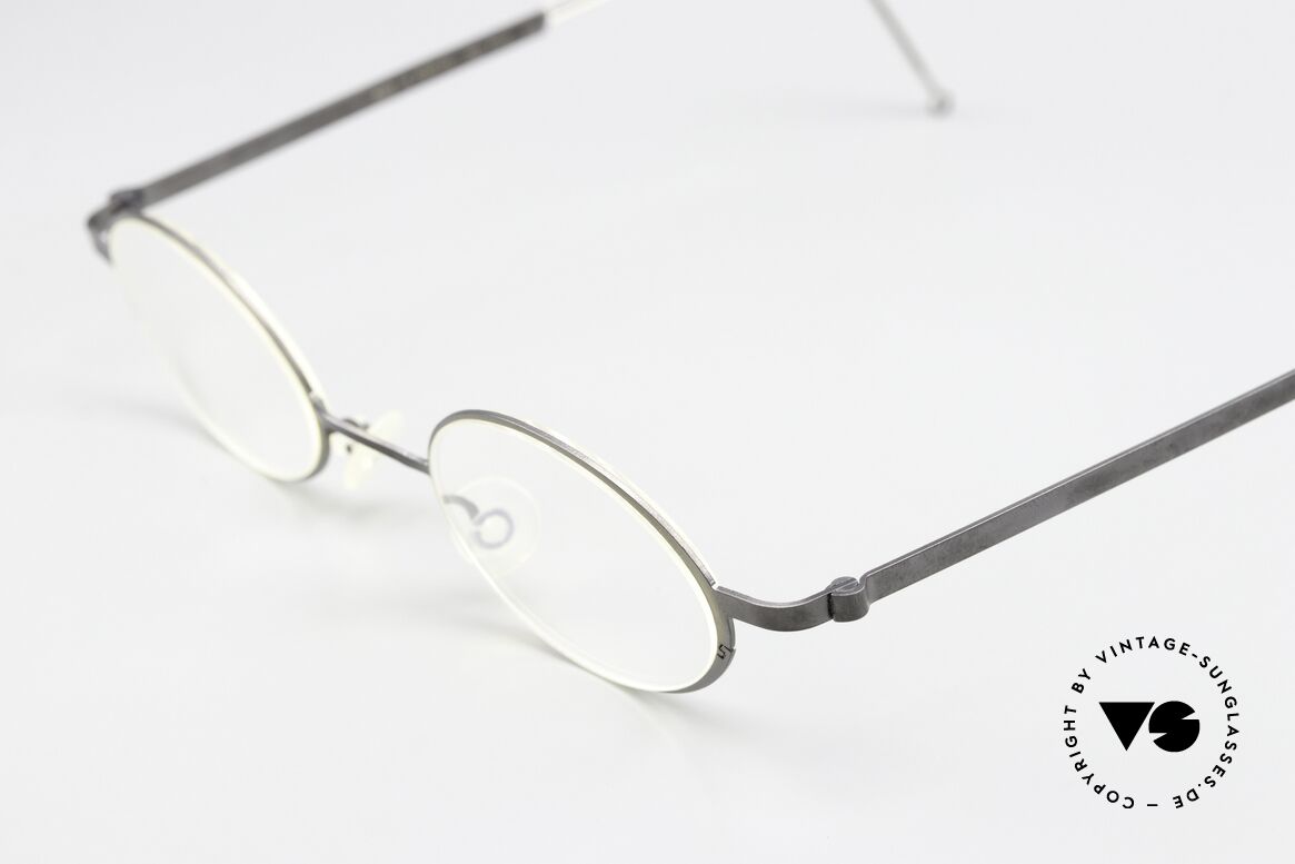 Lindberg 5000 Strip Titan Extra Small Frame Unisex Oval, simply timeless, stylish & innovative: grade 'vintage', Made for Men and Women