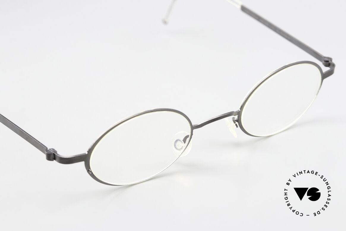 Lindberg 5000 Strip Titan Extra Small Frame Unisex Oval, extremely strong, resilient & flexible (9,9 grams only!), Made for Men and Women