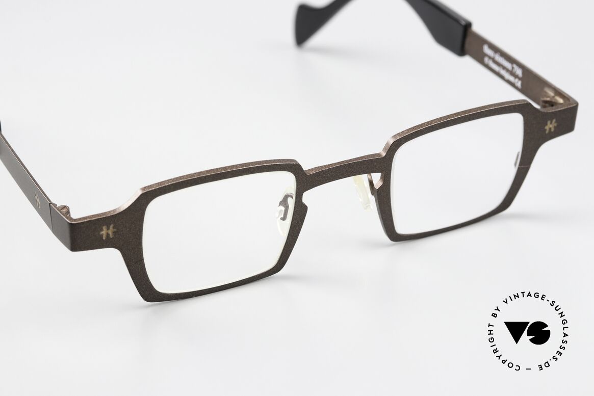 Theo Belgium Sixteen Titan Specs Brown Metallic, unworn NOS model from the Theo 'TEENS' family, Made for Men and Women
