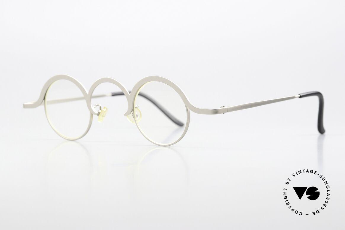 Theo Belgium Feu Artistic Round Eyewear, made for individualists (anti-mainstream), Made for Men and Women