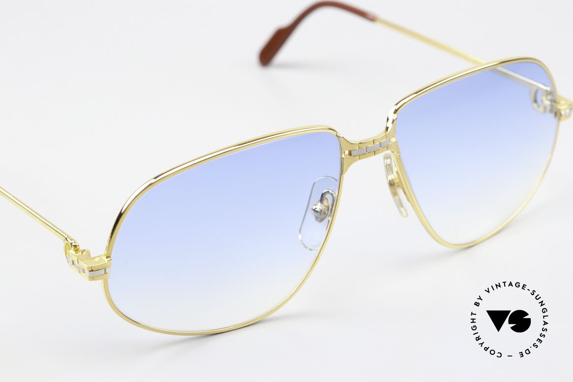 Cartier Panthere G.M. - L Blue Gradient Sun Lenses, 22ct gold-plated finish (like all vintage Cartier originals), Made for Men Cartier Panthere G.M. - L Blue Gradient Sun Lenses, 22ct gold-plated finish (like all vintage Cartier originals), Made for Men