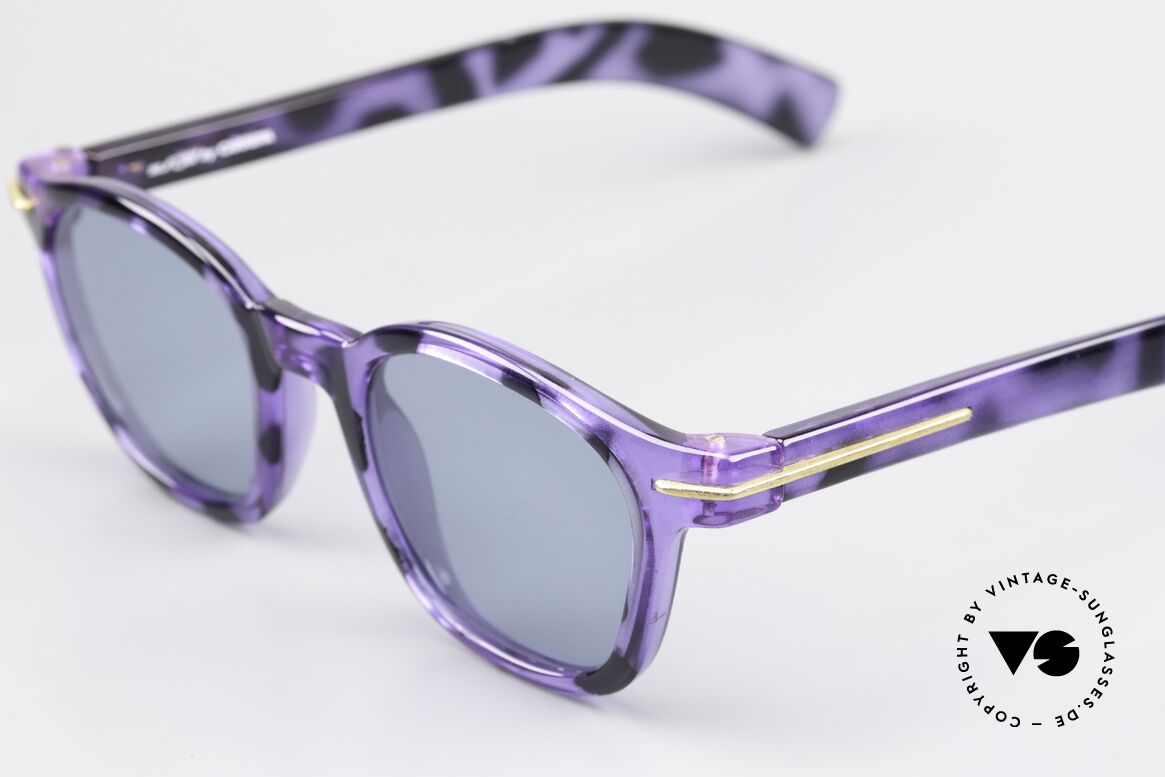 Carrera 5272 90's Shades Purple Tortoise, classic frame design with a fancy 'purple tortoise' coloring, Made for Men and Women