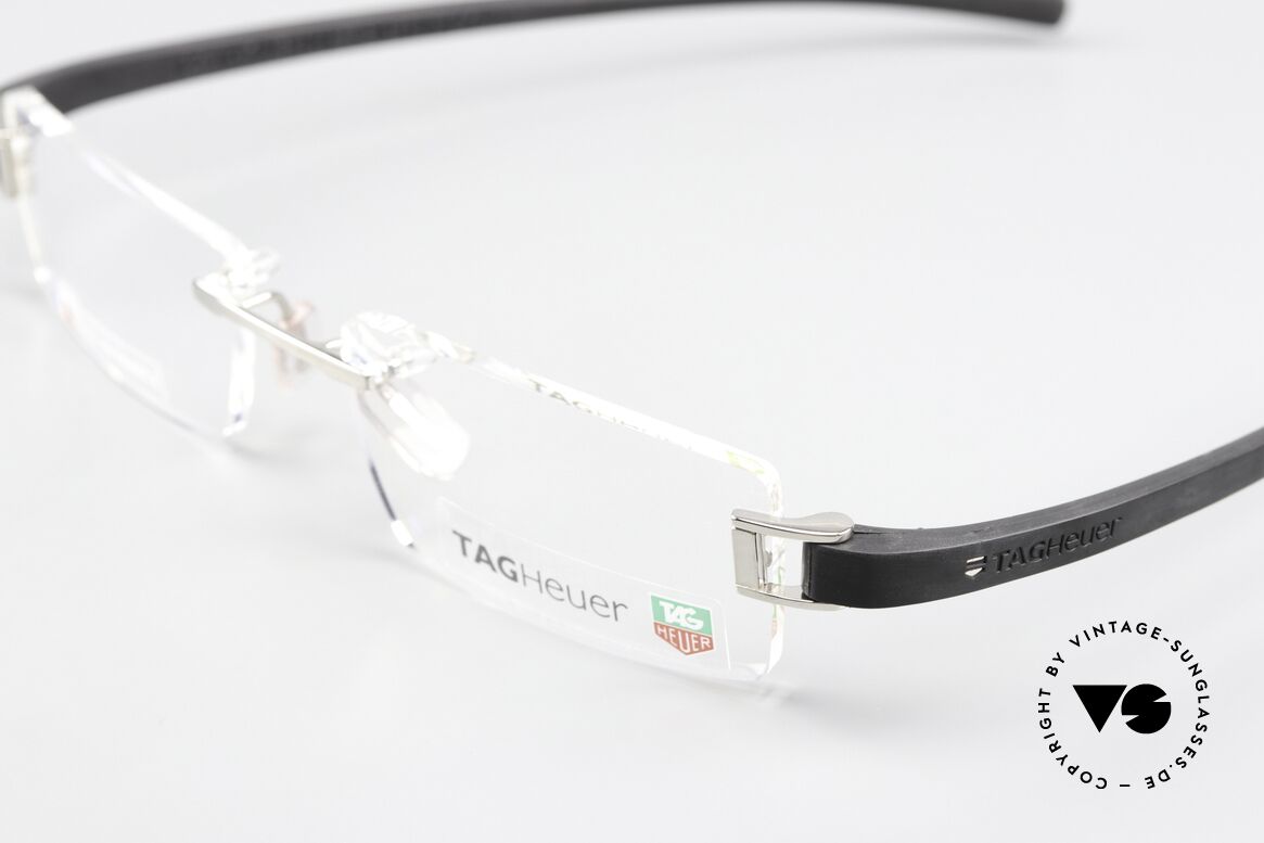 Tag Heuer 7103 Fold Flexibility And Durability, ideal wearing comfort (temples adapt to the face), Made for Men Tag Heuer 7103 Fold Flexibility And Durability, ideal wearing comfort (temples adapt to the face), Made for Men