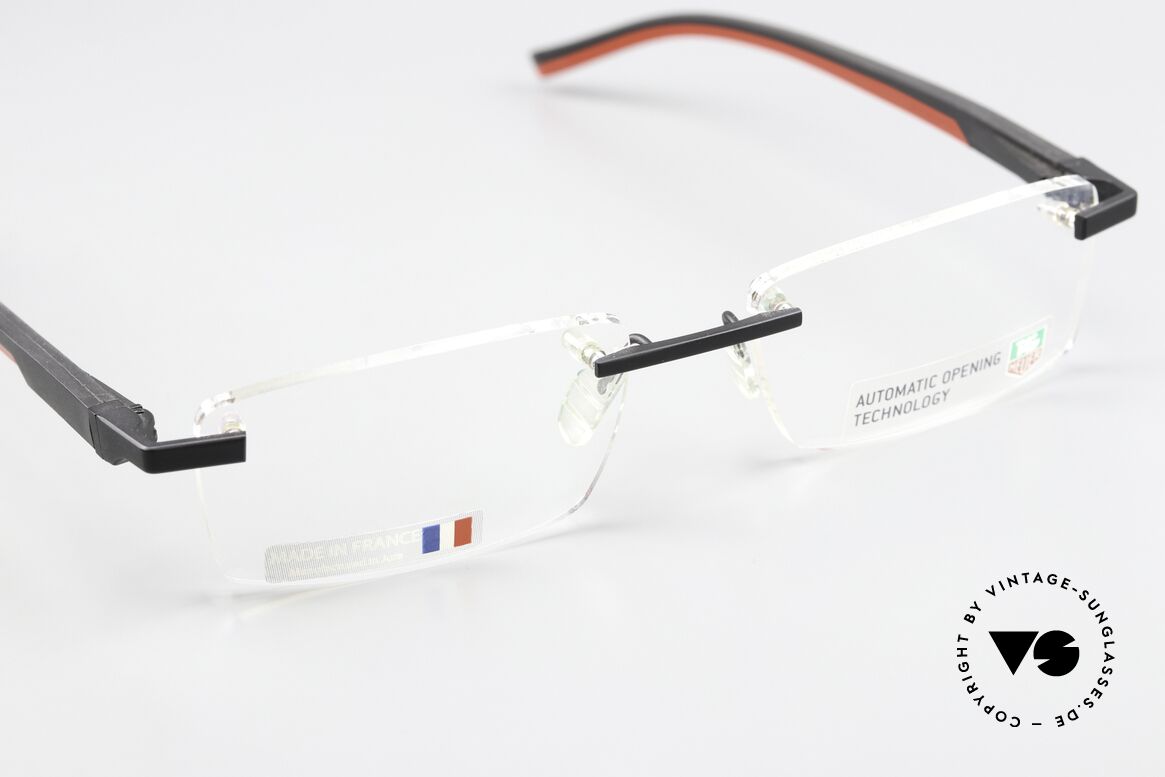 Tag Heuer 0842 Automatic Open Temples With One Hand, this offers more comfort & safety (frame doesn't slip), Made for Men Tag Heuer 0842 Automatic Open Temples With One Hand, this offers more comfort & safety (frame doesn't slip), Made for Men