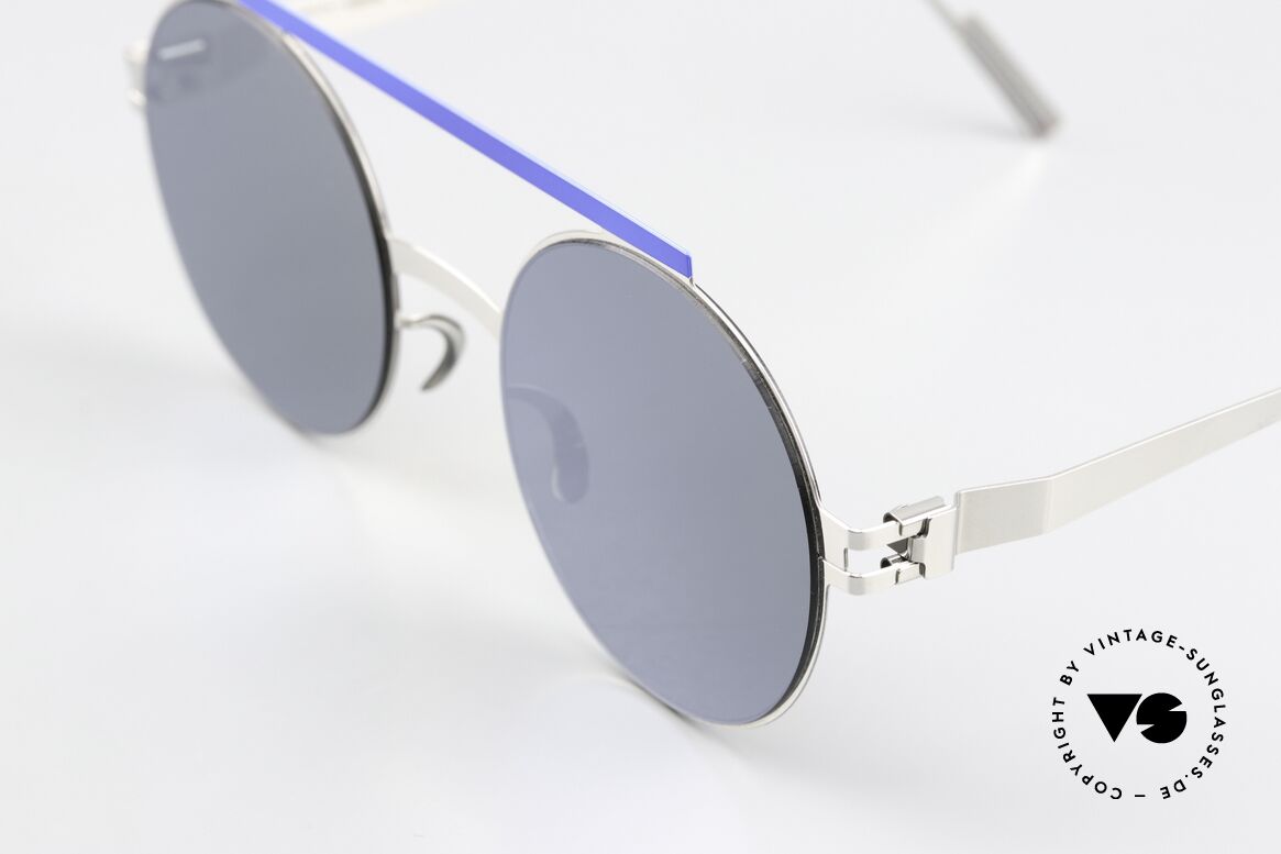 Mykita Verbal Ambush Collaboration Brille, code 272 is called = "Silver / Blue Reserve / Silver", Made for Men and Women
