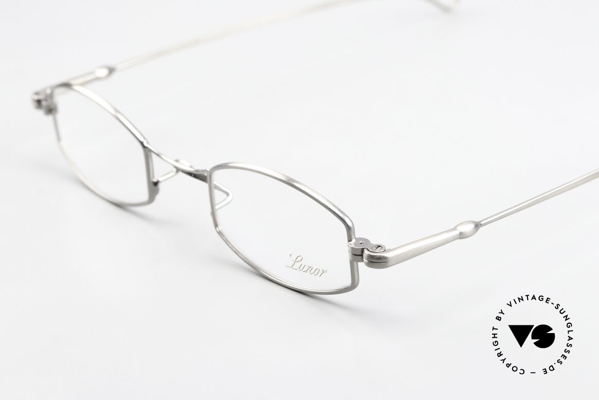 Lunor X-Bridge Oval Square A Classic In Antique Silver, from the 2011's collection, but in a well-known quality, Made for Men and Women