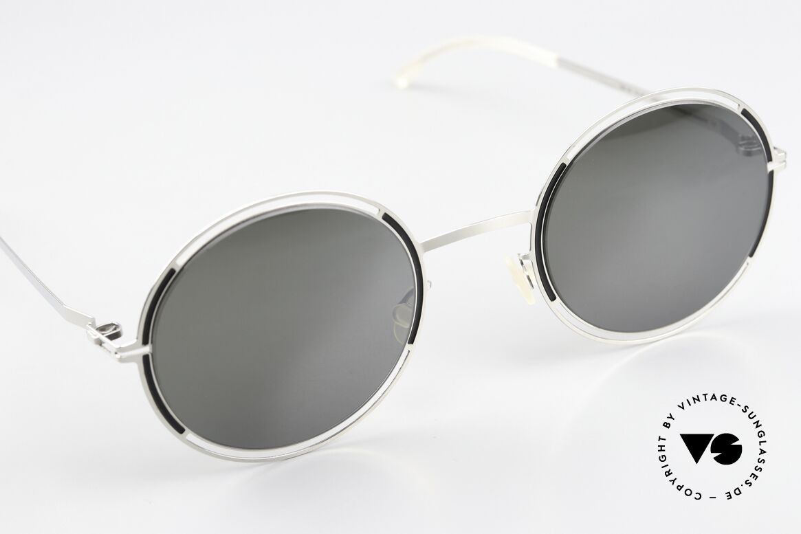 Mykita Giselle Silver Black Mirror Shades, unworn model from 2020, with original case by MYKITA, Made for Women