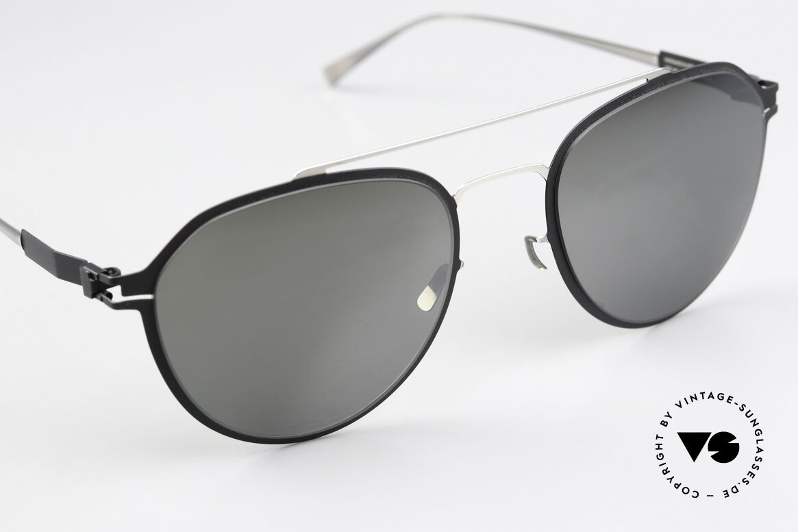 Mykita Harris Silver Black Mirror Sunnies, unworn model from 2020, with original case by MYKITA, Made for Men and Women