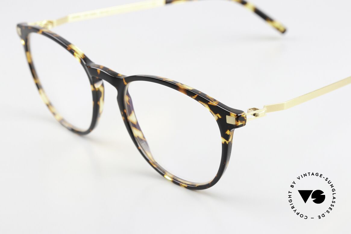 Mykita Nukka Trinidad / Glossy Gold Color, acetate frame front with characteristic Mykita temples, Made for Men and Women