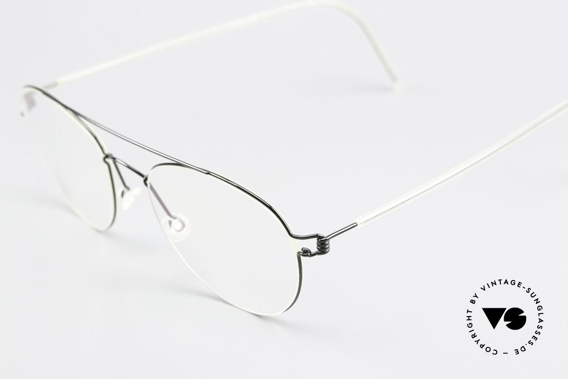 Lindberg Christoffer Air Titan Rim Men's And Women's Eyewear, a brilliant combination of design, lifestyle and quality, Made for Men and Women Lindberg Christoffer Air Titan Rim Men's And Women's Eyewear, a brilliant combination of design, lifestyle and quality, Made for Men and Women