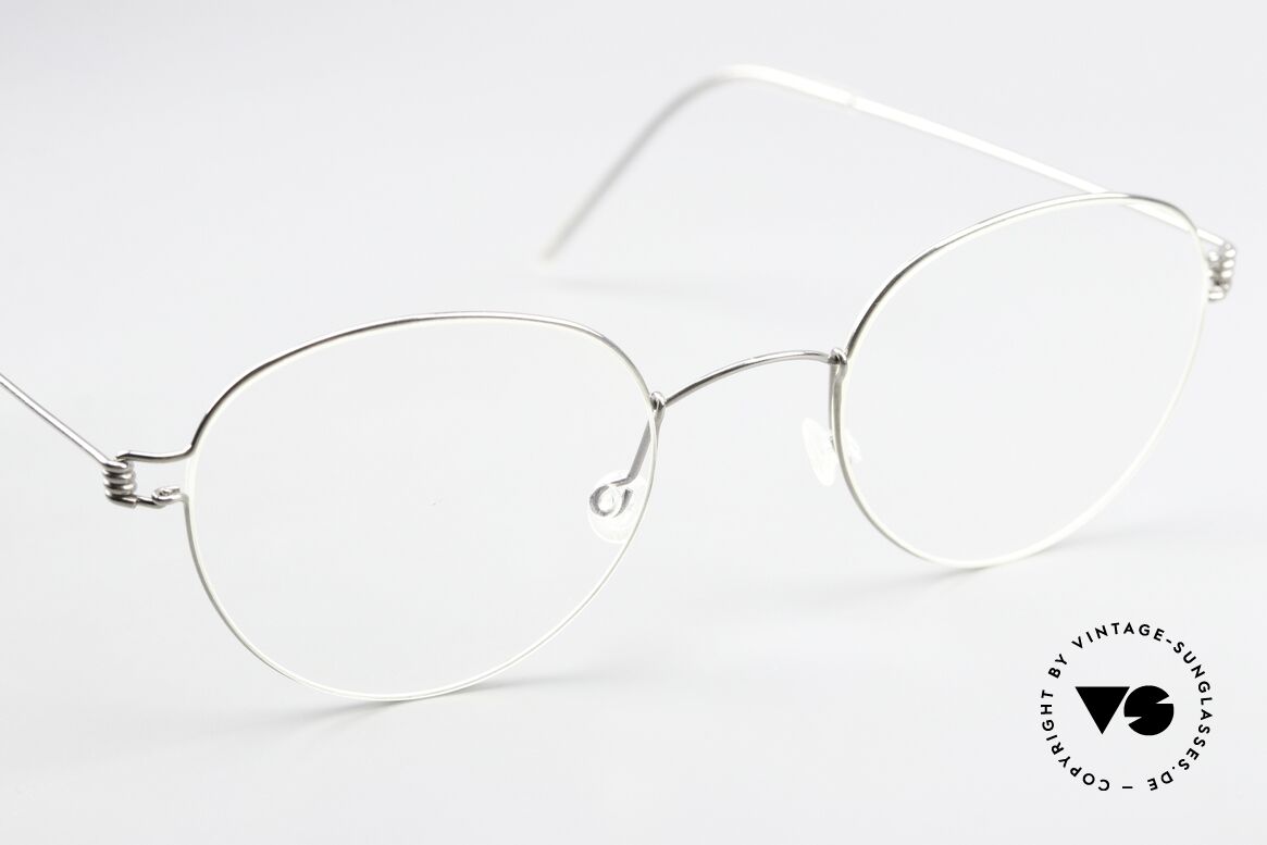 Lindberg Jackie 44 Air Titan Rim Separate Inner Rim Lens Ring, unworn, New Old Stock, with original case by Lindberg, Made for Men and Women Lindberg Jackie 44 Air Titan Rim Separate Inner Rim Lens Ring, unworn, New Old Stock, with original case by Lindberg, Made for Men and Women