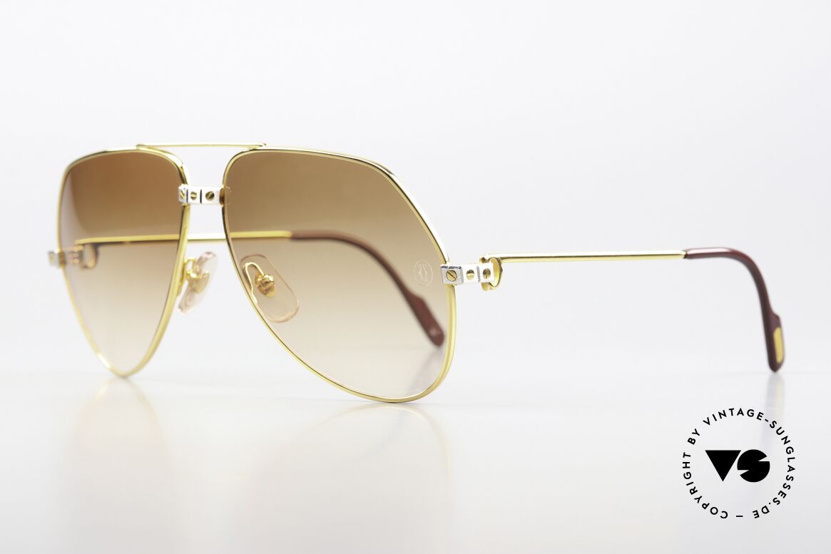 Cartier Vendome Santos - L Sun Lenses With Cartier Logo, 22ct GOLD-PLATED frame in LARGE SIZE 62-14, 135!, Made for Men Cartier Vendome Santos - L Sun Lenses With Cartier Logo, 22ct GOLD-PLATED frame in LARGE SIZE 62-14, 135!, Made for Men