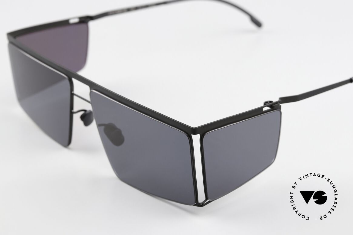 Mykita Helmut Lang HL001 Square Shades With Side Blinds, color 868: 'Black / Dark Grey Sides Darkgrey Solid', Made for Men and Women Mykita Helmut Lang HL001 Square Shades With Side Blinds, color 868: 'Black / Dark Grey Sides Darkgrey Solid', Made for Men and Women