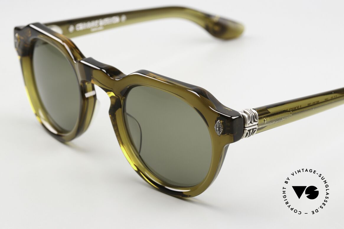 Chrome Hearts Lizard Boot Panto Shades 925 Silver, with the signature CHROME HEARTS insignia, Made for Men Chrome Hearts Lizard Boot Panto Shades 925 Silver, with the signature CHROME HEARTS insignia, Made for Men