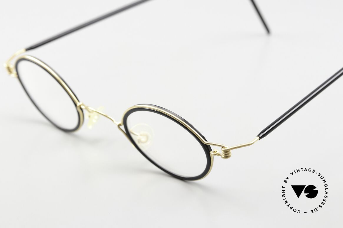 Lindberg Corona 40 Air Titan Rim 90's Version With Acetate Rim, back then, the optician fitted +0.25 diopters as DEMOS, Made for Men and Women Lindberg Corona 40 Air Titan Rim 90's Version With Acetate Rim, back then, the optician fitted +0.25 diopters as DEMOS, Made for Men and Women