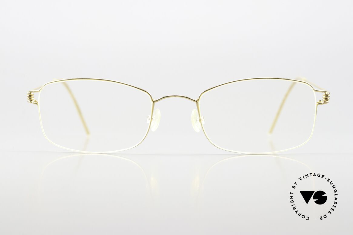 Lindberg Gismo Air Titan Rim Classic Eyewear Ladies Gents, mod. Gismo in size 50-20, temple length 145, color PGT, Made for Men and Women Lindberg Gismo Air Titan Rim Classic Eyewear Ladies Gents, mod. Gismo in size 50-20, temple length 145, color PGT, Made for Men and Women