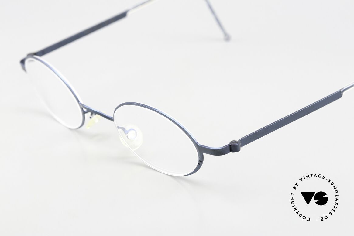 Lindberg 5000 Strip Titan Extra Small Frame 41mm Size, simply timeless, stylish & innovative: grade 'vintage', Made for Men and Women Lindberg 5000 Strip Titan Extra Small Frame 41mm Size, simply timeless, stylish & innovative: grade 'vintage', Made for Men and Women