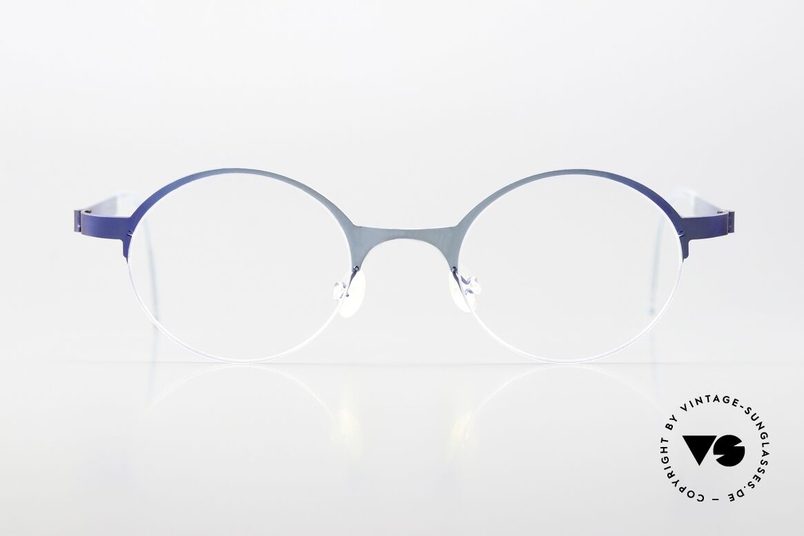 Lindberg 4030 Strip Titan 90's Eyewear Blue Metallic, model 4030 from the 90's in size 44/20, blue-metallic, Made for Men and Women Lindberg 4030 Strip Titan 90's Eyewear Blue Metallic, model 4030 from the 90's in size 44/20, blue-metallic, Made for Men and Women