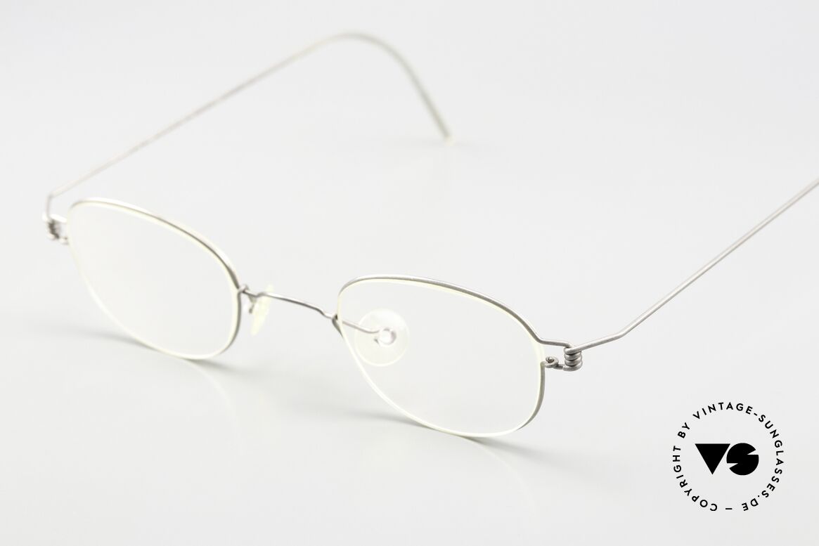 Lindberg Indus Air Titan Rim Small Glasses Titanium Classics, back then, the optician fitted +0.25 diopters as DEMOS, Made for Men and Women Lindberg Indus Air Titan Rim Small Glasses Titanium Classics, back then, the optician fitted +0.25 diopters as DEMOS, Made for Men and Women