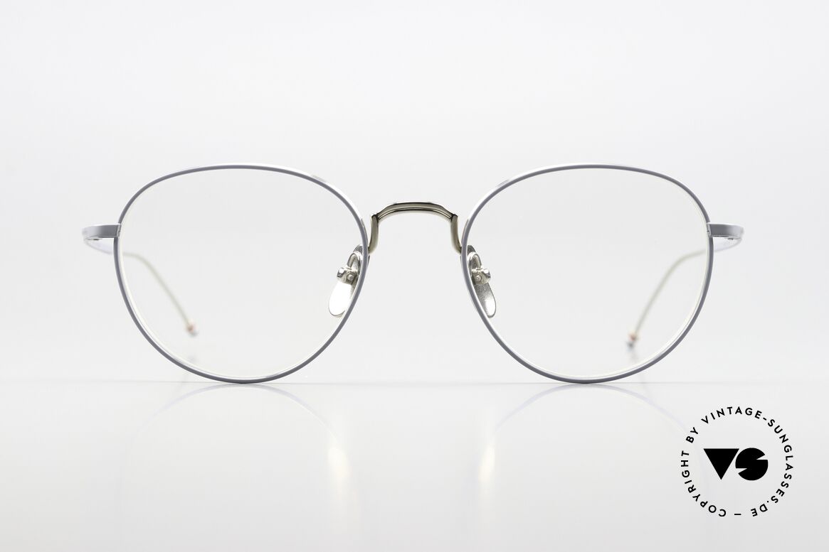 Thom Browne TBX119 Classy Gentlemen's Specs, titanium frame, col. SLV-GRY in size 52-21, 140, Made for Men Thom Browne TBX119 Classy Gentlemen's Specs, titanium frame, col. SLV-GRY in size 52-21, 140, Made for Men