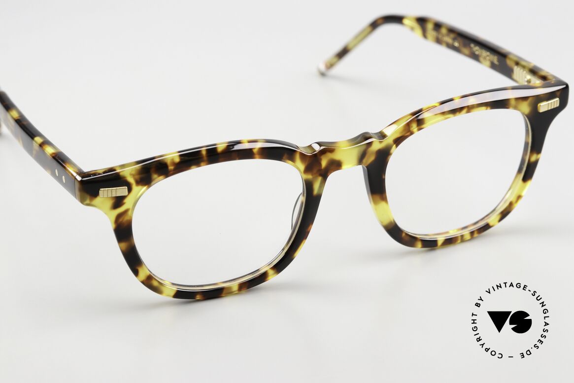 Thom Browne TB403 Acetate Frame Tokyo Tortoise, unworn single item with Thom Browne case & cloth, Made for Men Thom Browne TB403 Acetate Frame Tokyo Tortoise, unworn single item with Thom Browne case & cloth, Made for Men