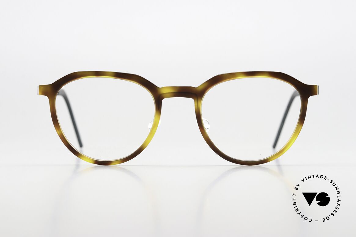 Lindberg 1046 Acetanium Panto Eyeglasses For Men, M. 1046 from 2018, size 48/20, temple 135, col A131, Made for Men