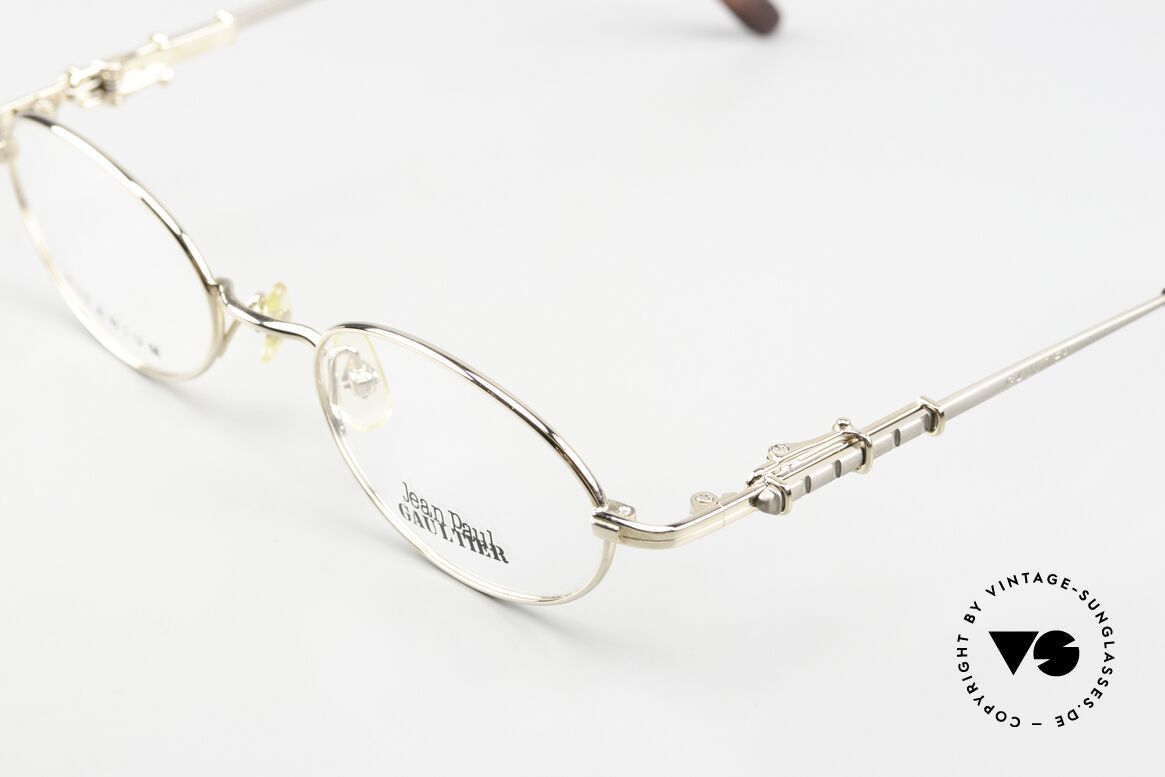 Jean Paul Gaultier 55-0039 Oval Titanium Frame 1996, unworn designer piece (precious, rare, treasured), Made for Men and Women Jean Paul Gaultier 55-0039 Oval Titanium Frame 1996, unworn designer piece (precious, rare, treasured), Made for Men and Women