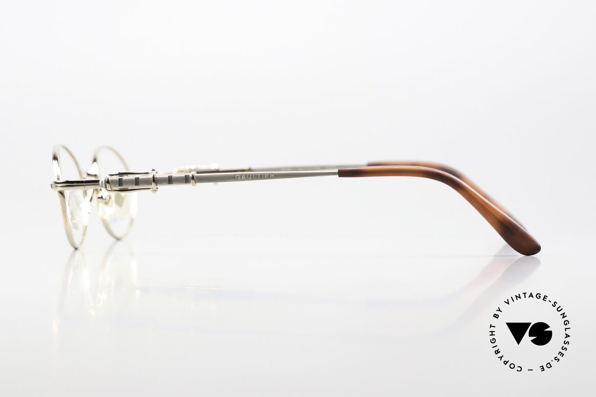 Jean Paul Gaultier 55-0039 Oval Titanium Frame 1996, NO retro glasses, but a true 30 years old Original!, Made for Men and Women Jean Paul Gaultier 55-0039 Oval Titanium Frame 1996, NO retro glasses, but a true 30 years old Original!, Made for Men and Women