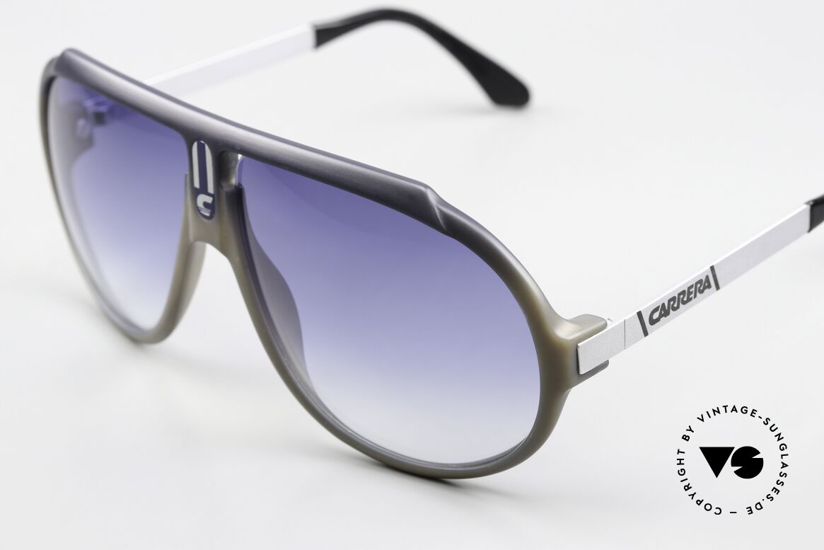 Carrera 5512 2 in 1 Sunglasses Blue & Green, cult object and sought-after collector's item, worldwide, Made for Men