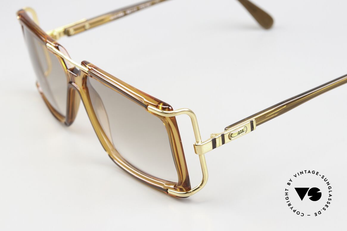 Cazal 638 Square Vintage 80's Frame, 2nd hand but in mint conditon with orig. Cazal case, Made for Men and Women