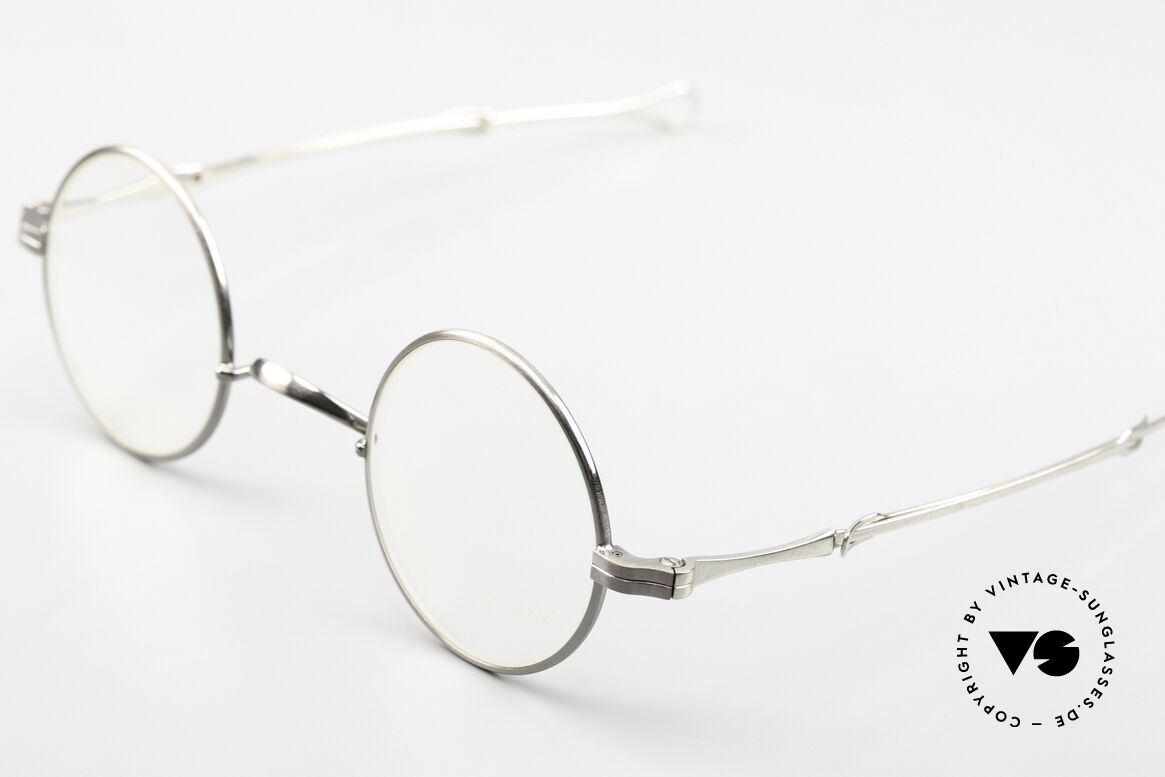 Lunor I 12 Telescopic Antique Silver And Platinum, model I 12 = size 38°26, temple length: 118mm - 155 mm, Made for Men and Women