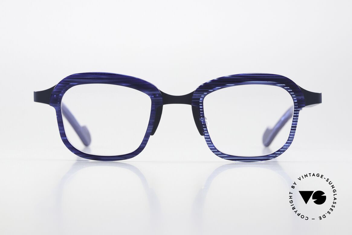 Theo Belgium Vic Ladies Frame And Men's Specs, great combination of colors, shapes & materials, Made for Men and Women