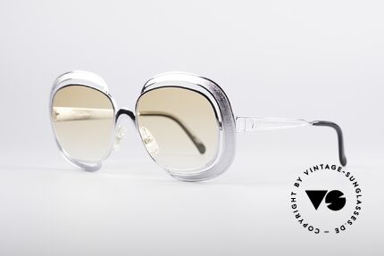 Christian Dior 1208 Lovely 70's Shades, gorgeous frame construction; a genuine designer piece!, Made for Women