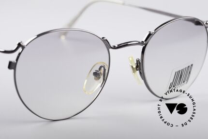 Jean Paul Gaultier 57-2171 Round 90's Shades, new old stock (like all our rare designer sunglasses), Made for Men and Women
